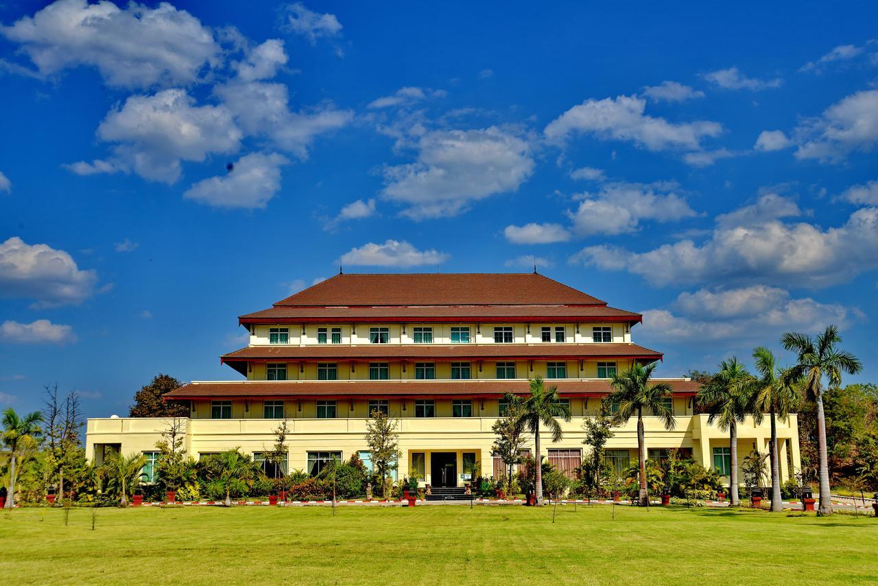 Aureum Palace Hotel & Resort Nay Pyi Taw Naypyidaw Екстериор снимка